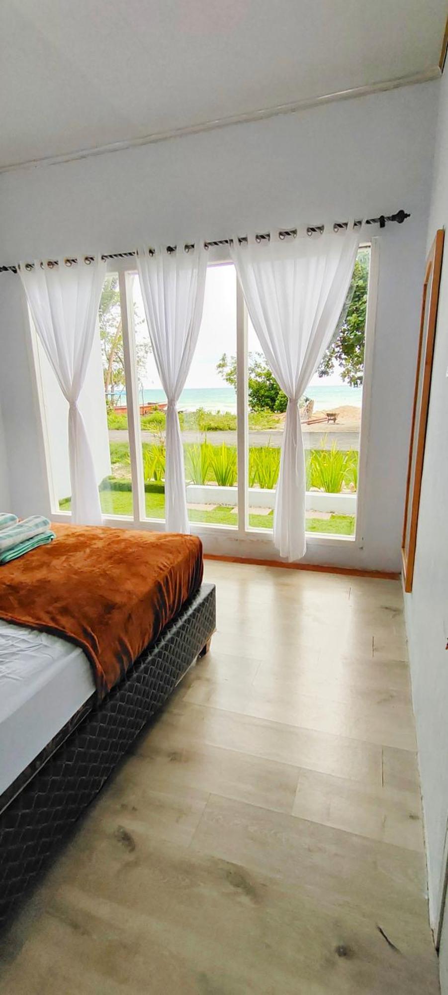 Stella Villa Ngurbloat Екстер'єр фото